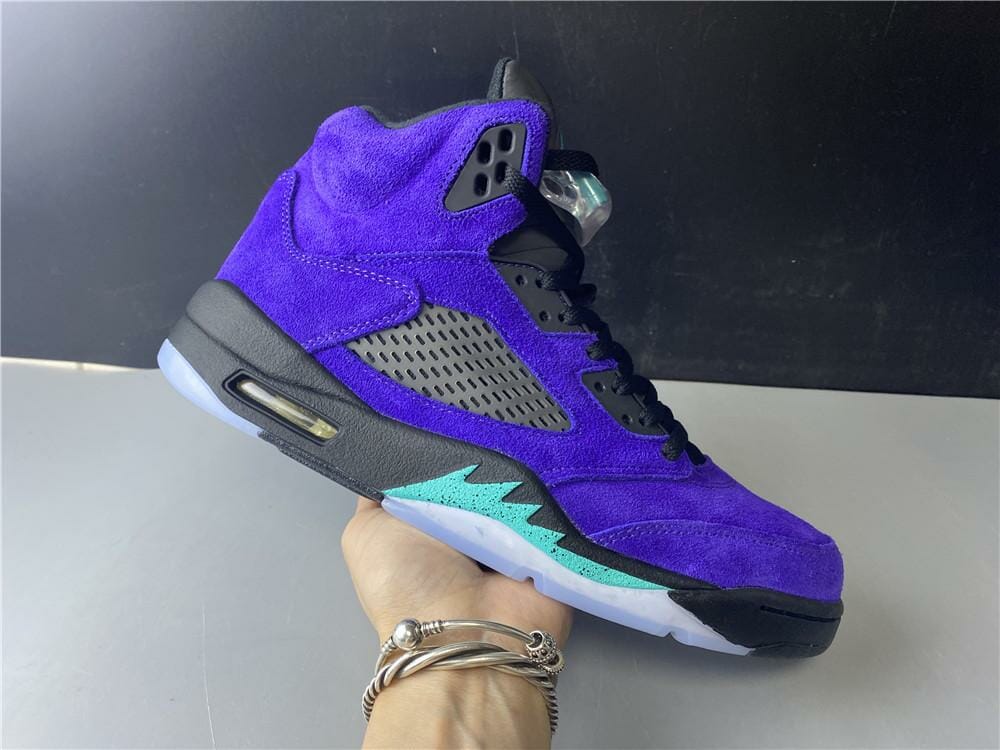 94e09ae5