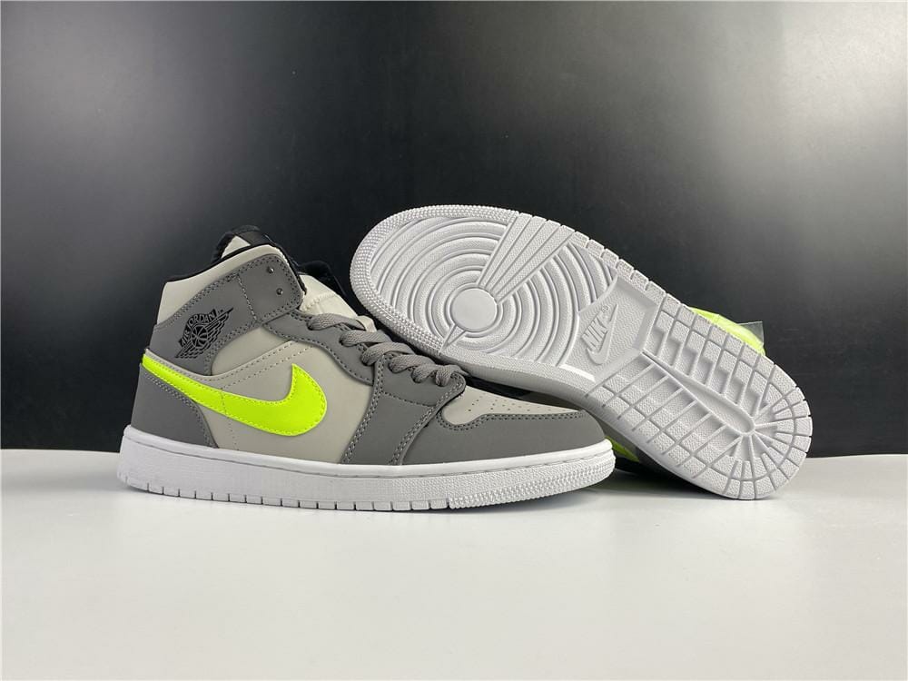AJ1MidGunsmokeVoltShoesSneakers_6