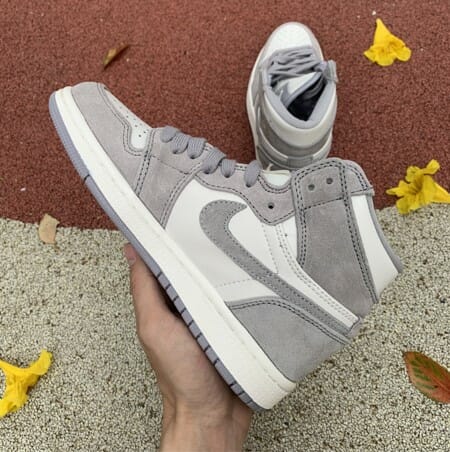 Air Jordan 1 High Premium