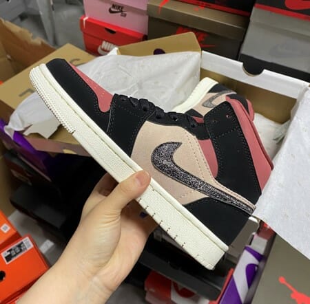 Air Jordan 1 Mid Burgundy Pink Black