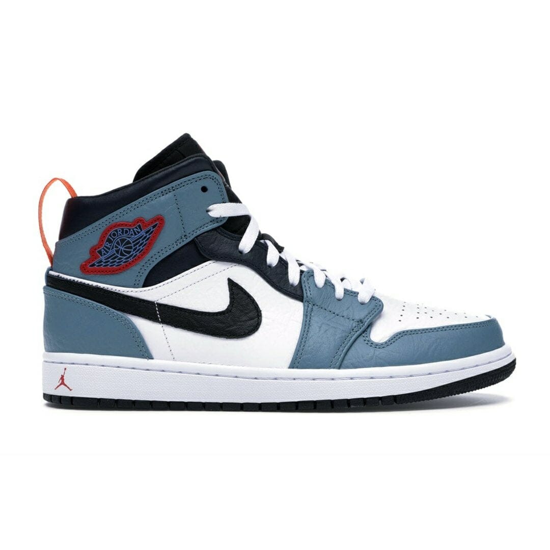 Air Jordan 1 Mid Fearless Facetasm