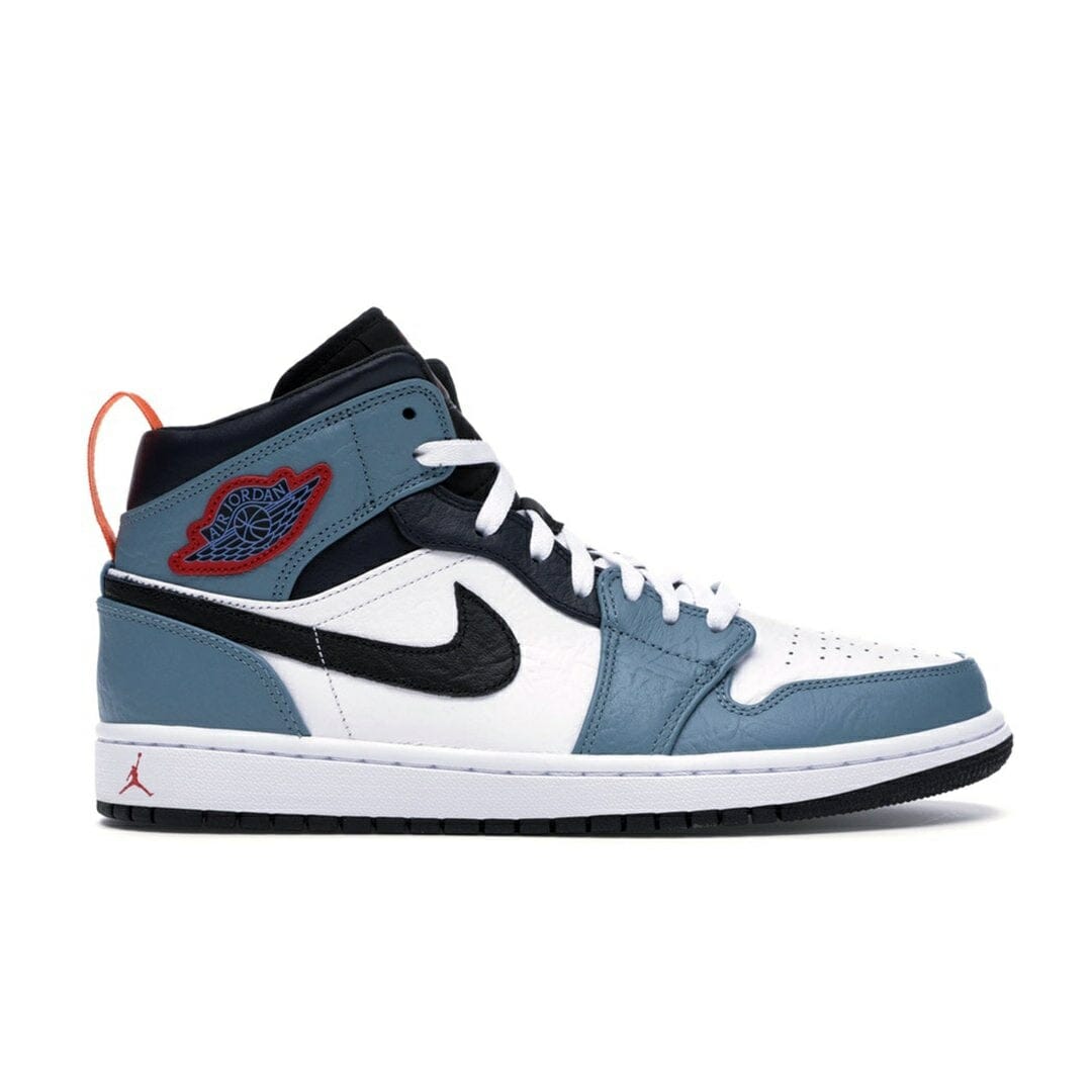 Air Jordan 1 Mid Fearless Facetasm