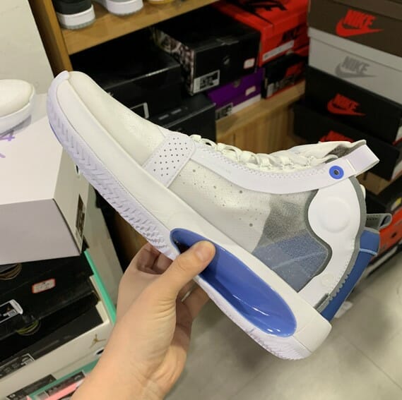 Air Jordan 34 North Carolina Blue