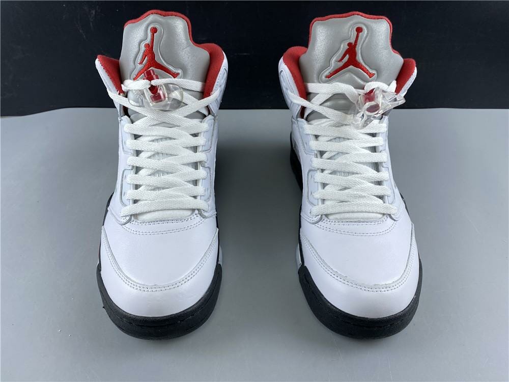 Air-Jordan-5-Retro-Fire-Red-Silver-Tongue-2020_11_9a932a01-3286-49a6-80b8-34833ba6af32