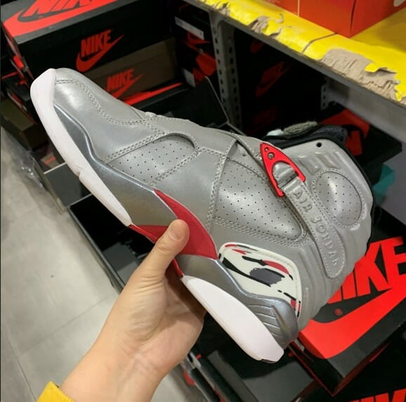 Air Jordan 8 Bugs Bunny Silver Grey