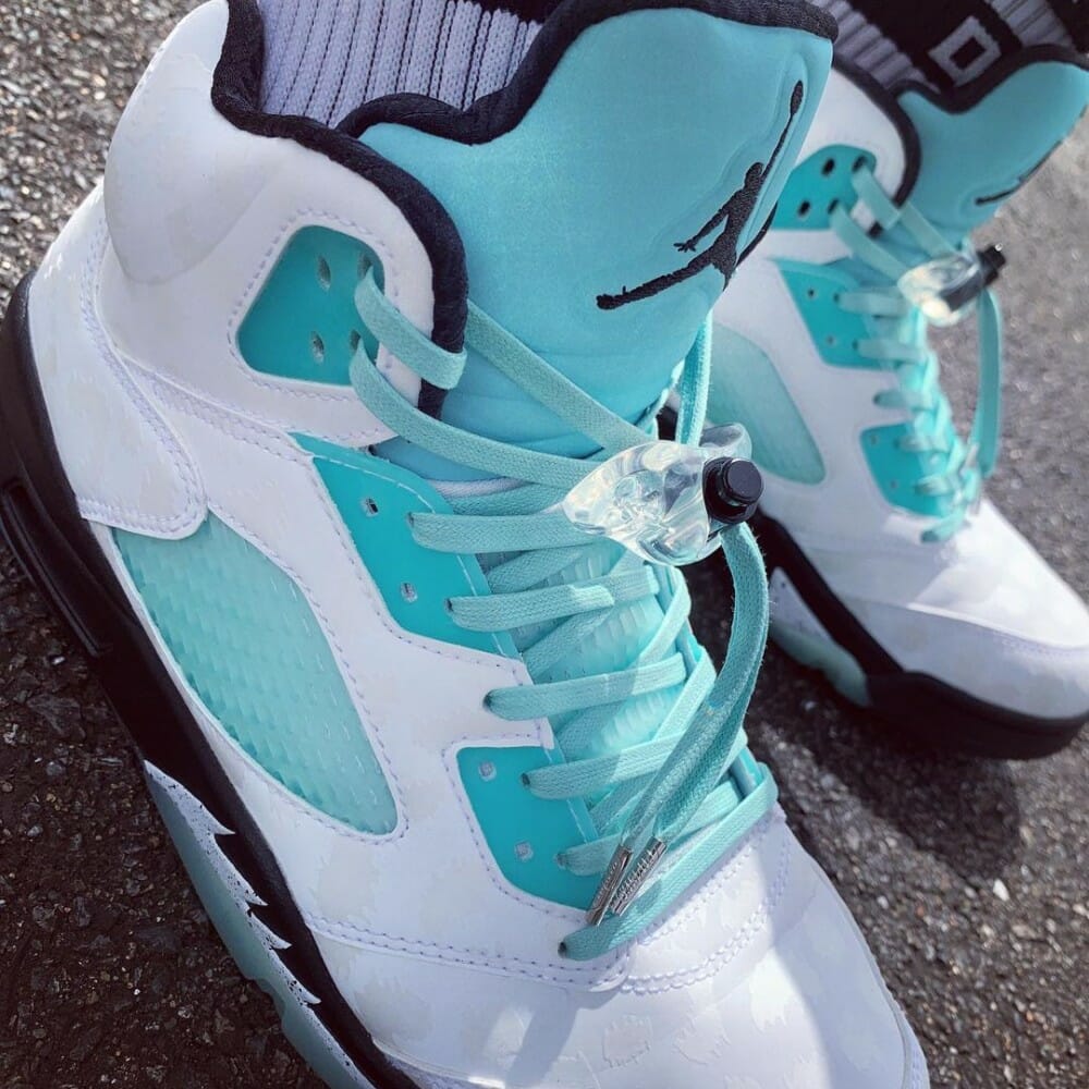 Air Jordan Retro 5 Island Green Unisex Basketball Shoes WhiteBlack-White-Island Green CN2932 100 AJ5 Jordan Sneakers (5)-1000x1000w Air Jordan 5 Retro Island Green