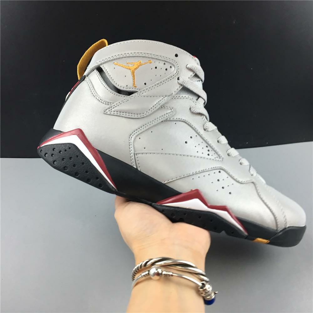 Jordan7RetroReflectionsofaChampion_1_b2d271e9-2905-443e-8a2d-43a2c0d0ad96