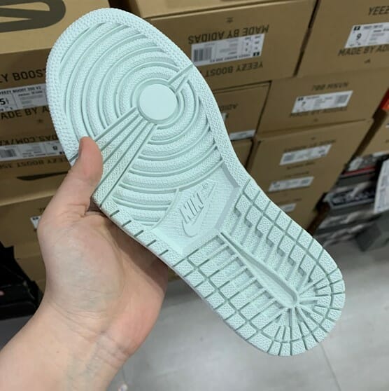 Air Jordan 1 Low “SPRUCE AURA” Air Jordan 1 Low “SPRUCE AURA”