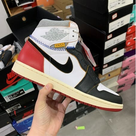 Air Jordan 1 Black White Red