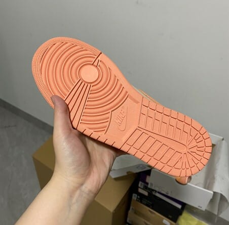 Air Jordan 1 Mid GS Apricot Orange White Air Jordan 1 Mid GS Apricot Orange White