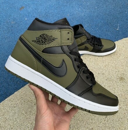 Air jordan 1 Mid Black Olive Green