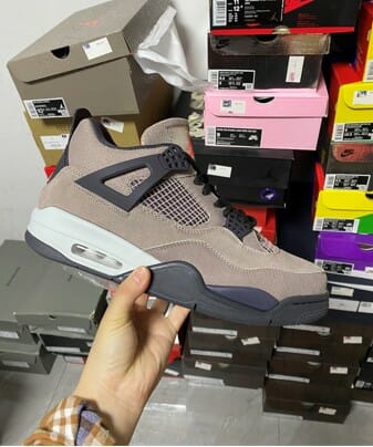 Air Jordan 4 “Taupe Haze”
