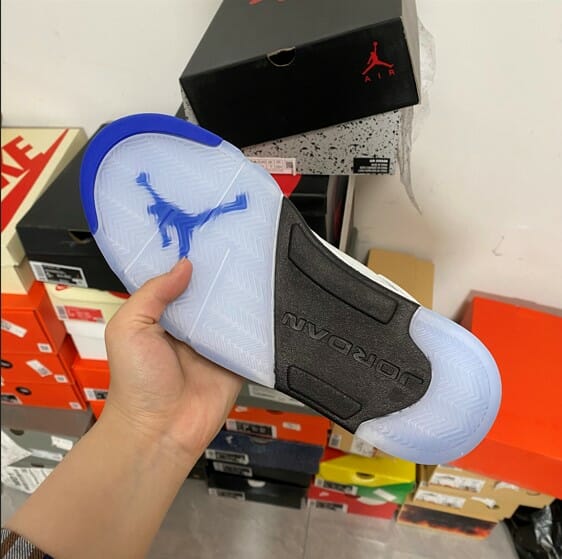 Air Jordan 5 “Stealth 2.0” Air Jordan 5 “Stealth 2.0”