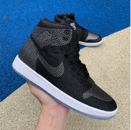 Air Jordan 1 MTM