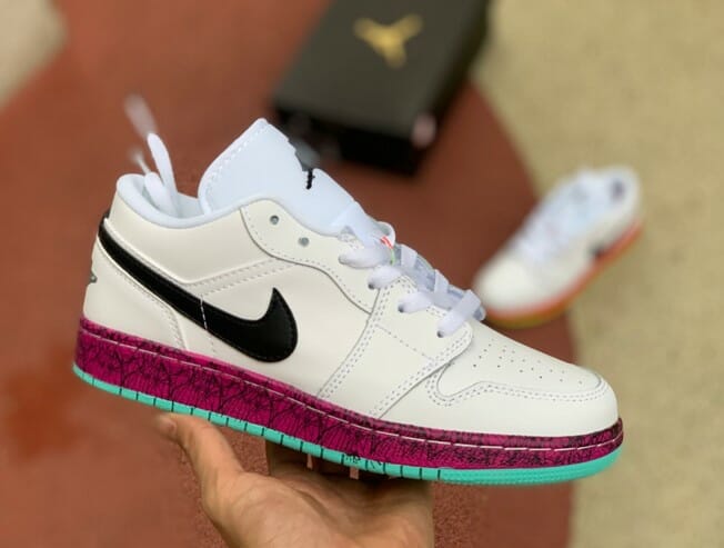 Air Jordan 1 Low GS