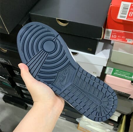 Air Jordan 1 Mid Obsidian Air Jordan 1 Mid Obsidian