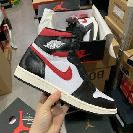 Air Jordan 1 Gym Red