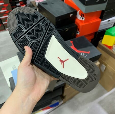 Air Jordan 4 x Travis Scott Olive Air Jordan 4 x Travis Scott Olive