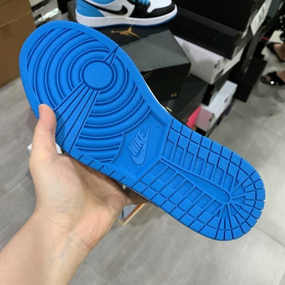 Air Jordan 1 Low “Laser Blue” Air Jordan 1 Low “Laser Blue”