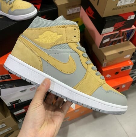 Air Jordan 1 Mid Gray Yellow