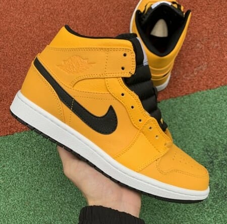 Air Jordan 1 Black And Yellow