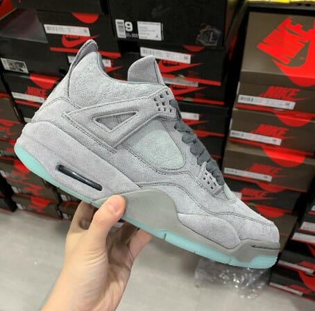 Air Jordan 4 Graffiti Grey Suede