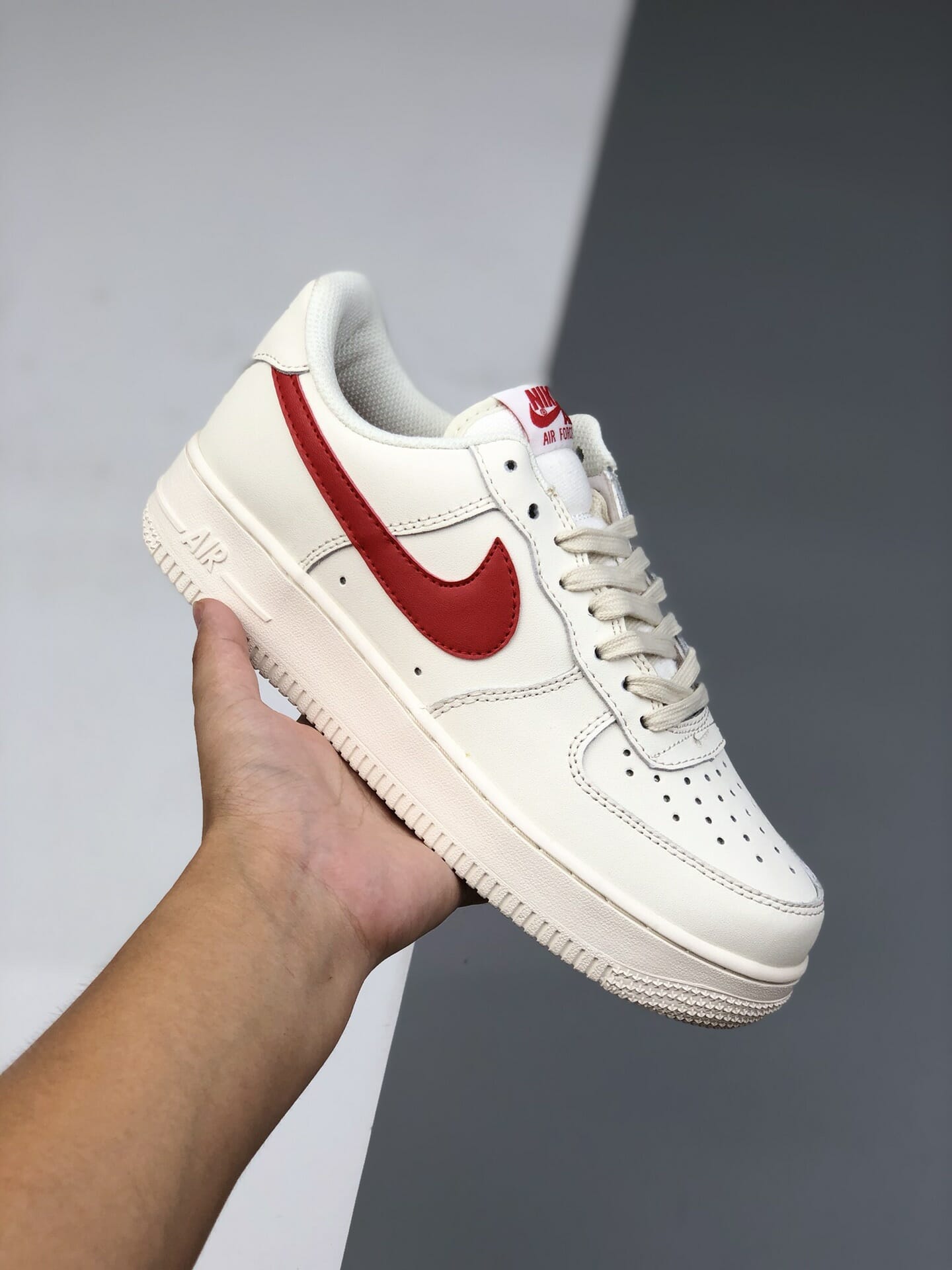 Air Force 1 '07 Craft Red Hook