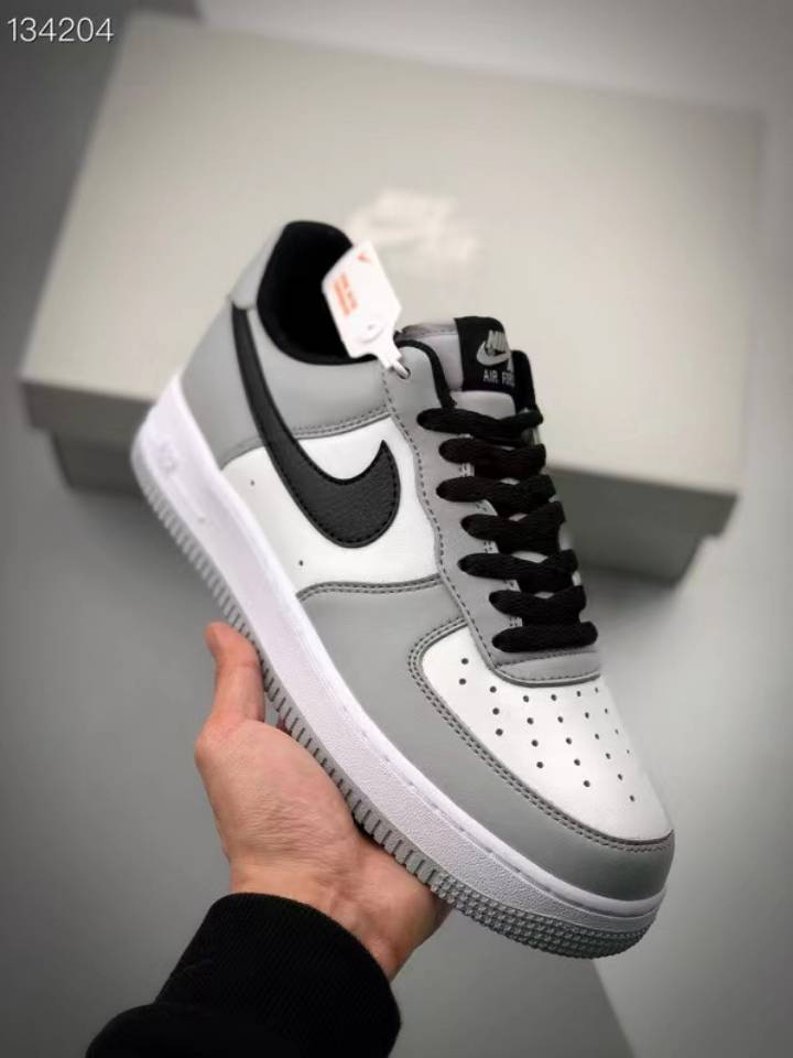Air Force 1 '07 Low White Black Grey