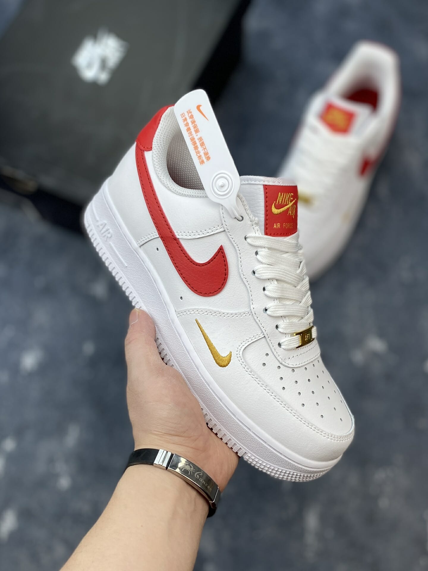 Air Force 1 '07 Low White Gym Red Gold