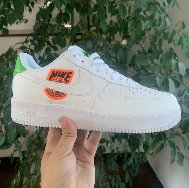 Air Force 1 '07 SE Worldwide Pack