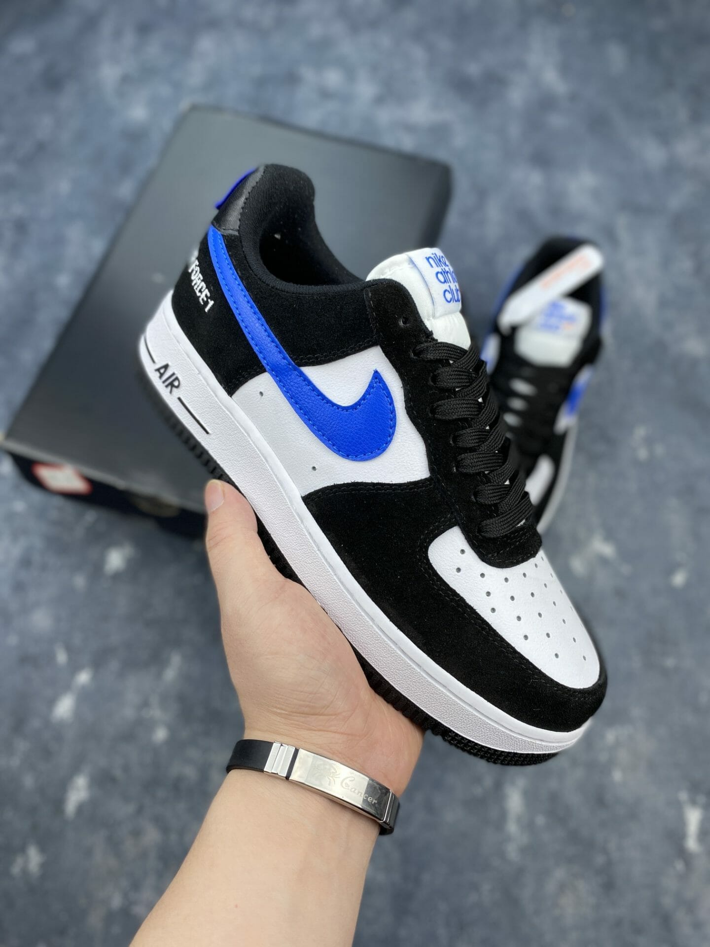 Air Force 1 Low Black And White Blue