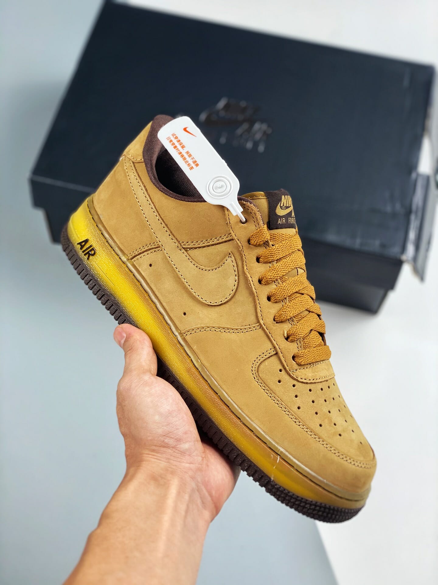 Air Force 1 Low Retro Wheat Mocha
