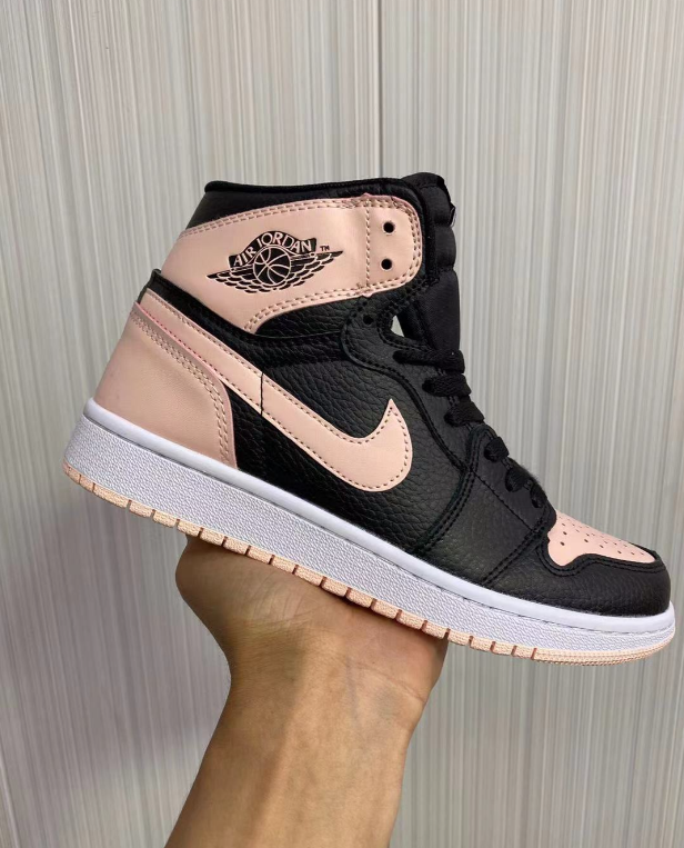Air Jordan 1 GS Retro High 'Crimson Tint'