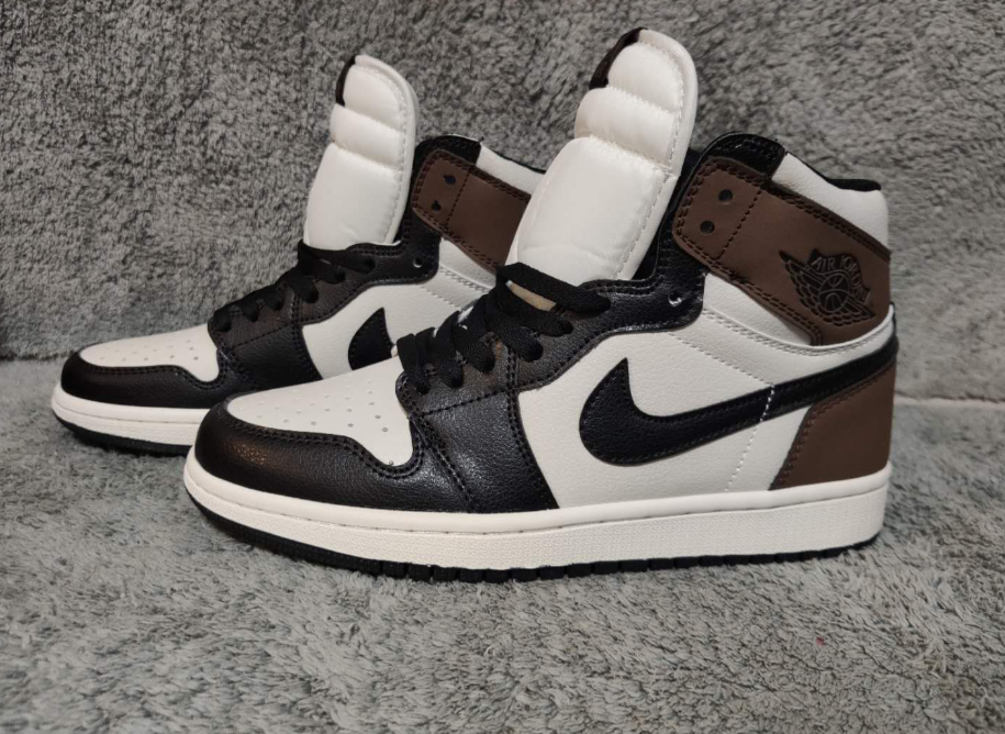 Air Jordan 1 High OG Dark Mocha