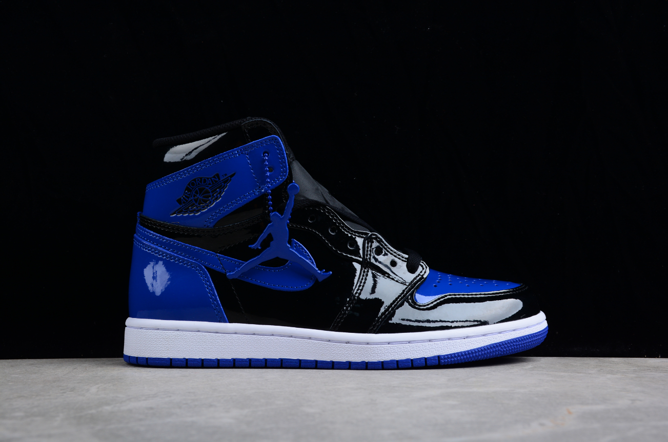Air Jordan 1 High OG 'Patent Royal'