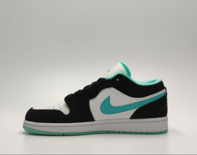 Air Jordan 1 Leather Black Mint