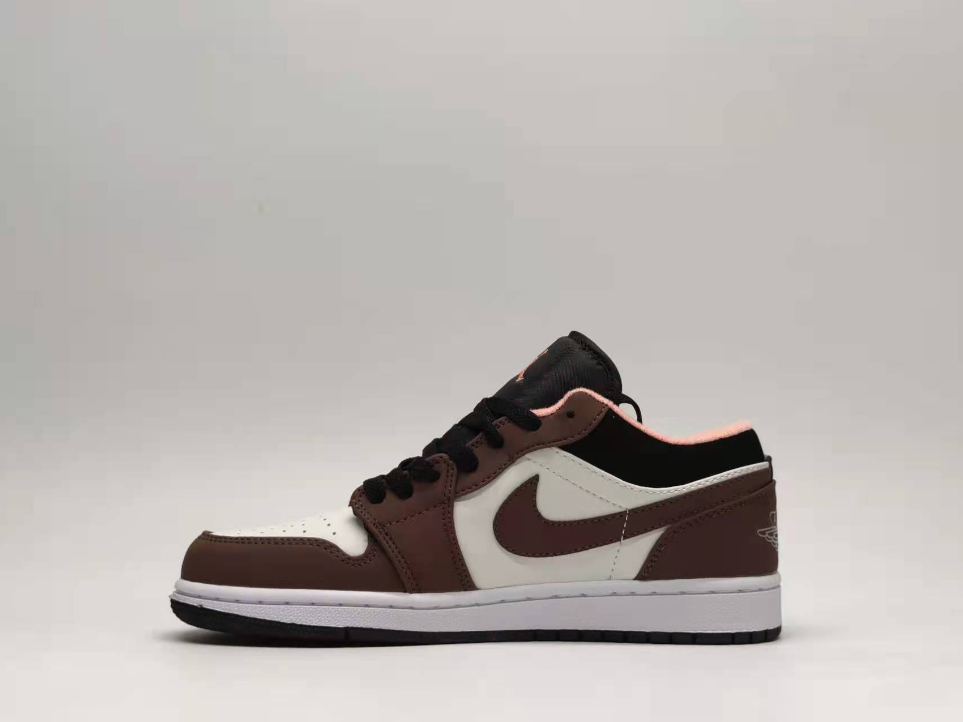 Air Jordan 1 Low Mocha
