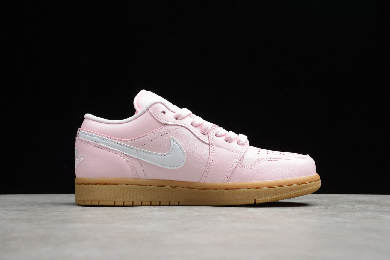 Air Jordan 1 Low “Pink Gum”