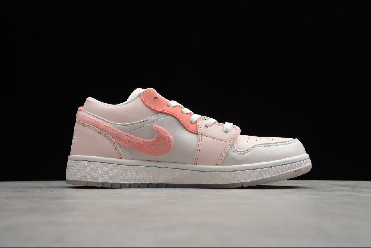 Air Jordan 1 Low Two-Dimensional Valentine's Day
