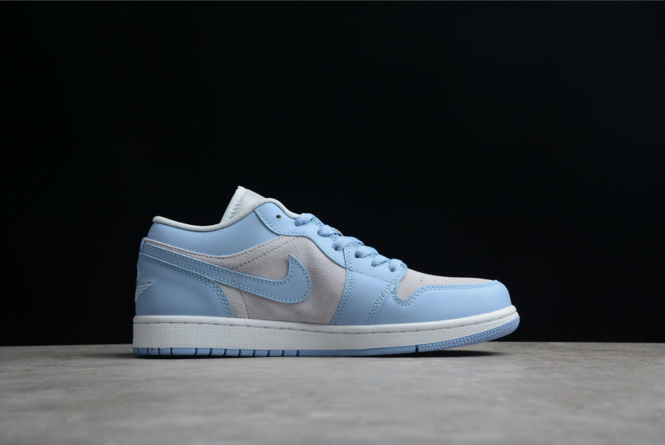 Air Jordan 1 Low University Blue