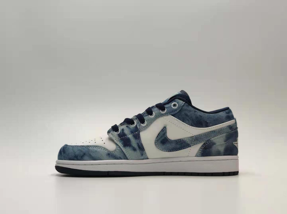Air Jordan 1 Low Washed Denim