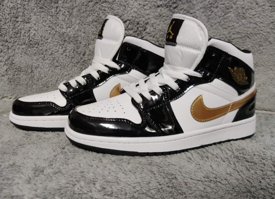 Air Jordan 1 Mid Black Gold