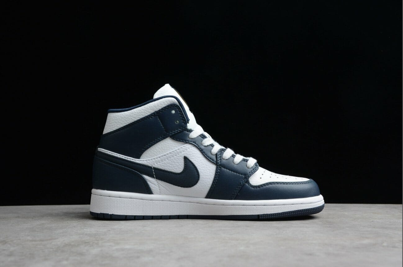 Air Jordan 1 Mid Dark Teal