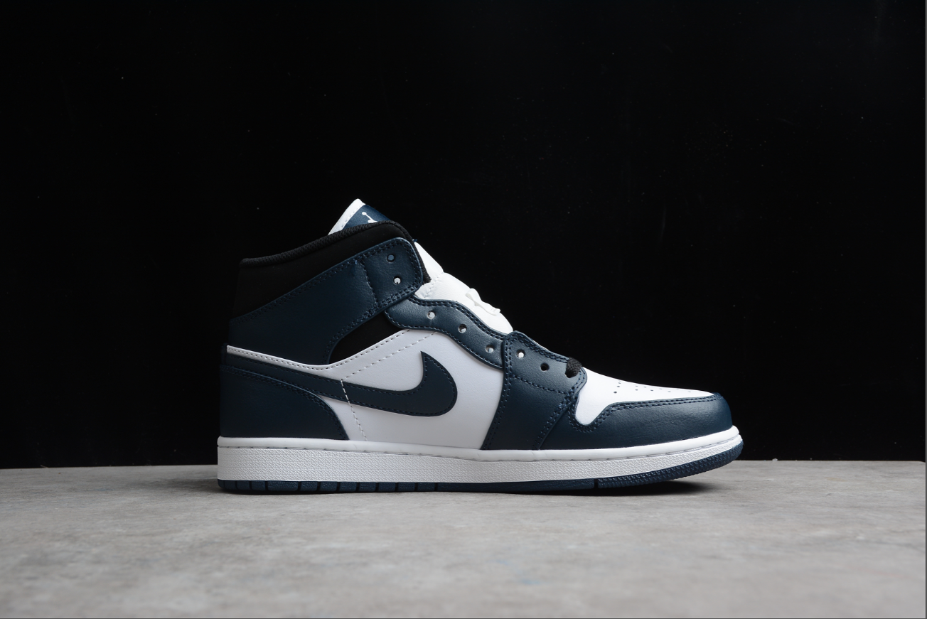 Air Jordan 1 Mid Dark Team