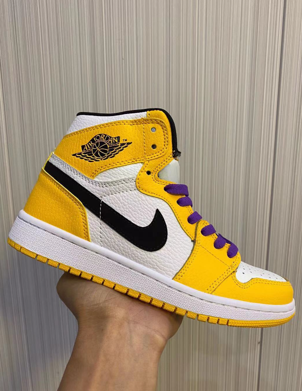 Air Jordan 1 Mid 'Lakers'