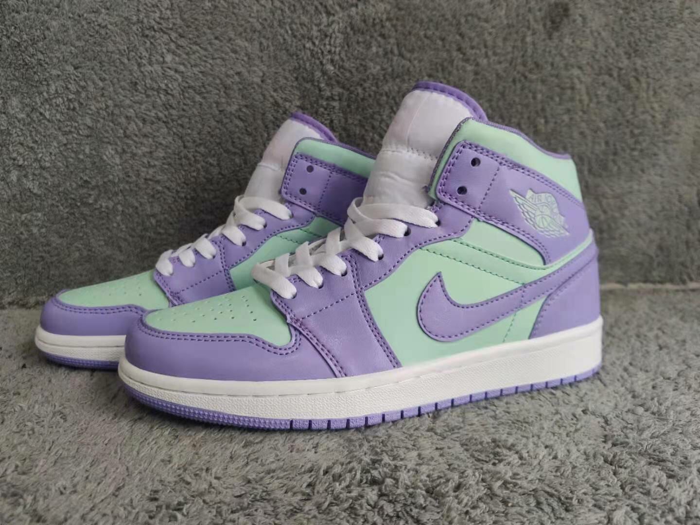 Air Jordan 1 Mid Purple Glacier Blue