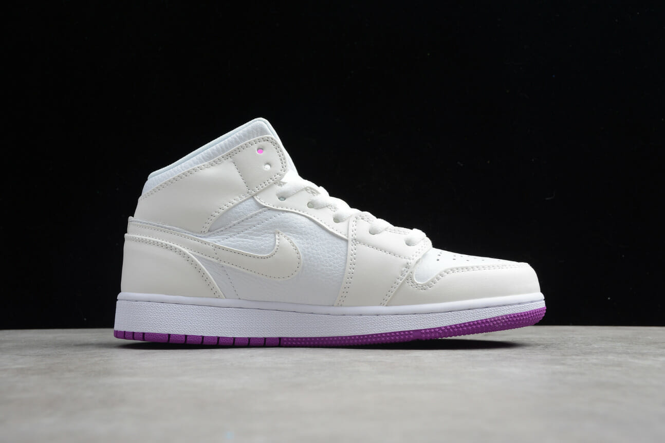 Air Jordan 1 Mid White Powder Chameleon