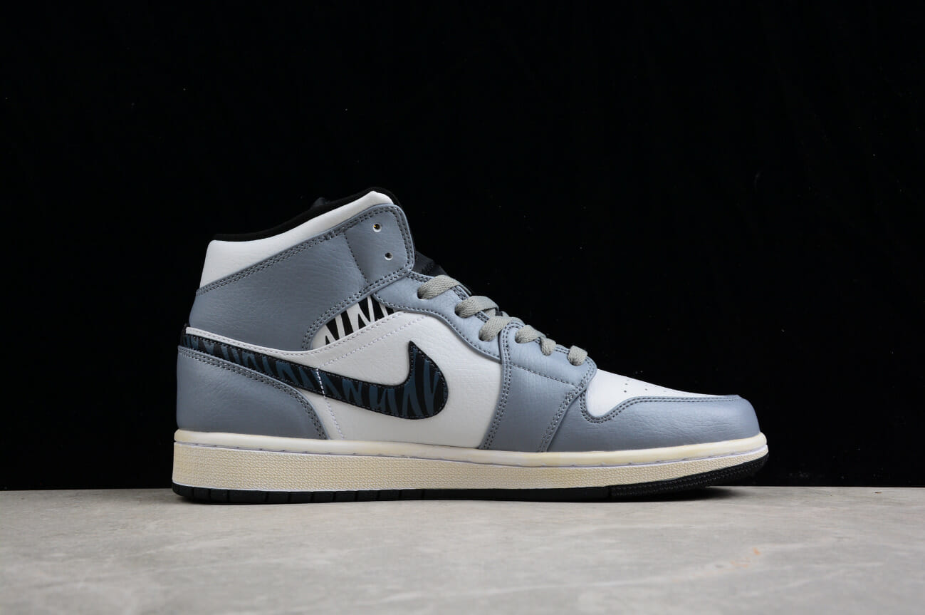 Air Jordan 1 Mid Year of the Tiger Wolf GreyWhite