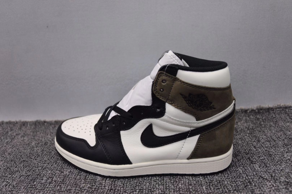 Air Jordan 1 Retro High OG GS Dark Mocha