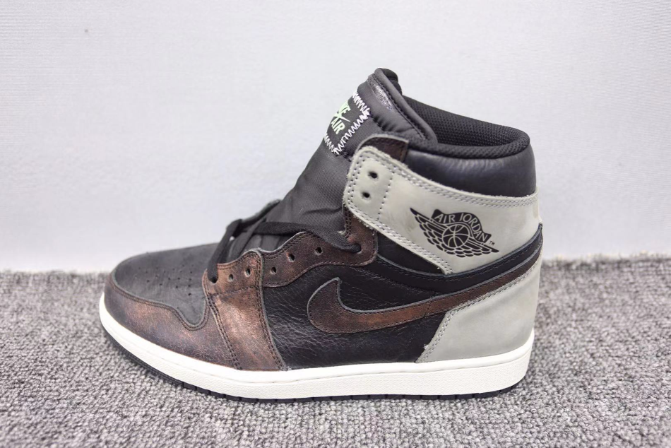 Air Jordan 1 Retro High OG Rust Shadow